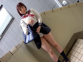 Gカップ桃乳首の半中半外円光J●　桃野りみ　サンプル画像02